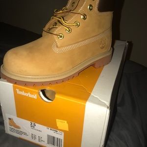 Kids timberlands
